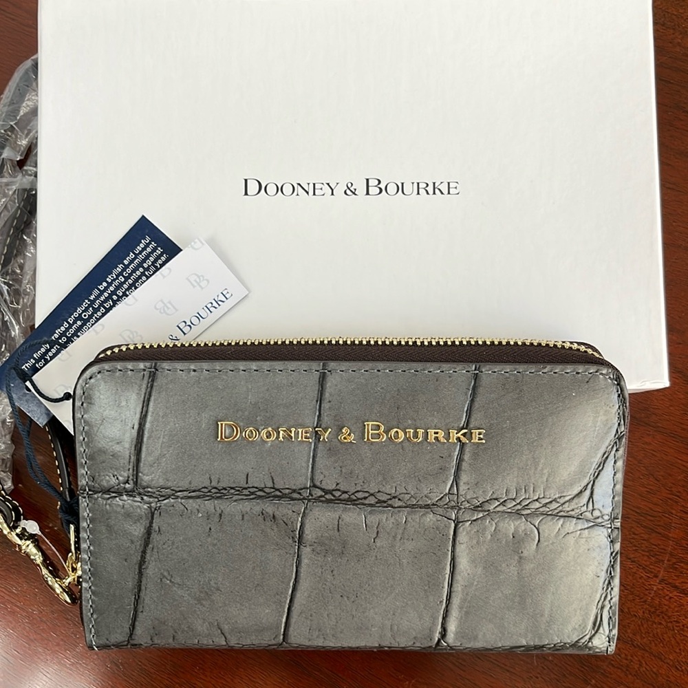 Dooney & Bourke Steel Blue Denison Zip Around Phone Wristlet Croc NWT in box